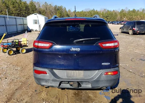 2014 Jeep Cherokee Latitude z USA, uszkodzony, nr VIN 1C4PJLCSXEW318979